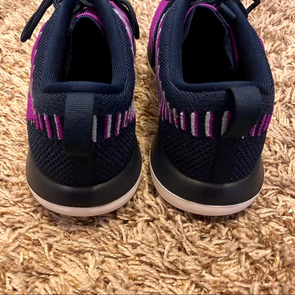 NWOT | Nike Knit Running Shoes - Picture 4 of 7